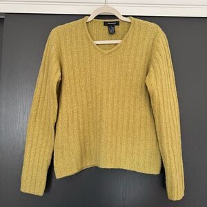 The Limited Vintage Chartreuse Ribbed V-Neck Sweater sz M